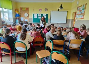 Obraz wyróżniający aktualność